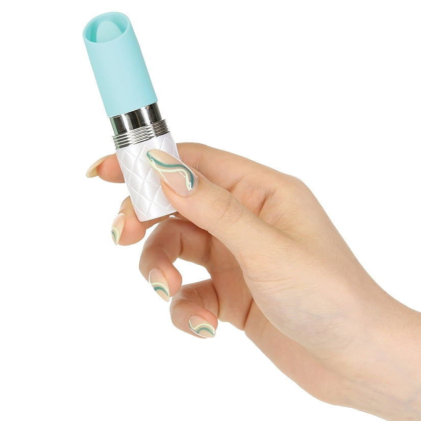 Pillow Talk Lusty Flickering Massager-Teal